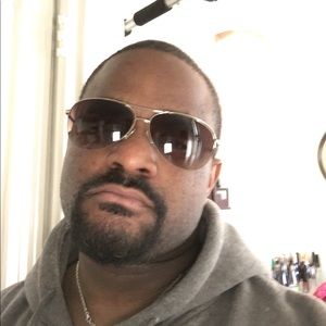 Meet your Posher, Ernest